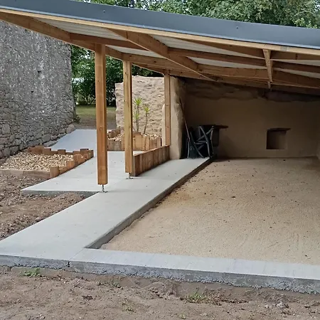 6 Personnes Au Calme Avec Terrasse Et Equipements Modernes A - Fr-1-426-535 * La Verrie